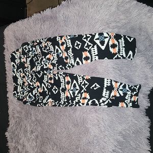 Forever 21 joggers w/pockets S